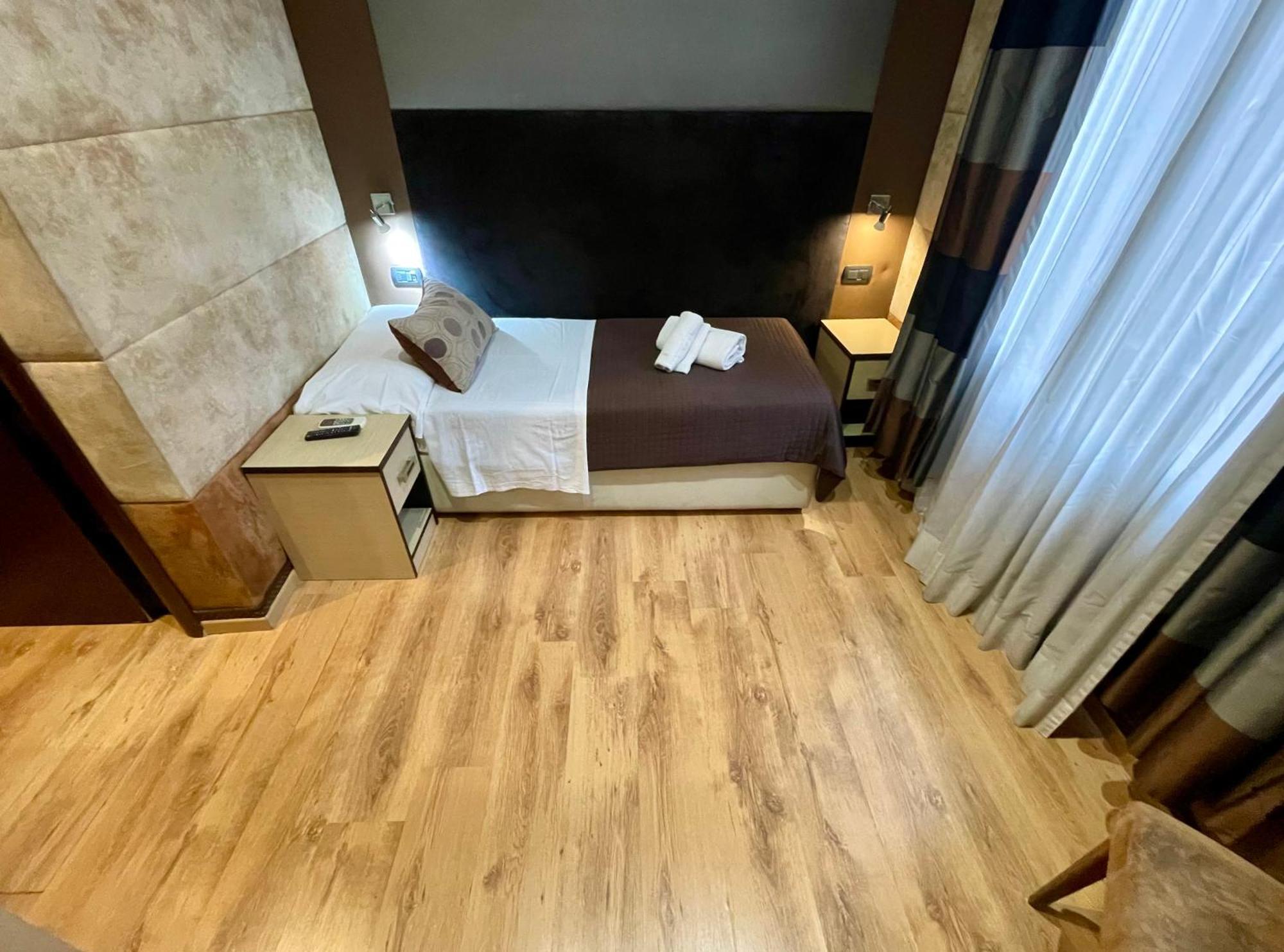 梵蒂冈蓝套房旅馆 罗马 外观 照片